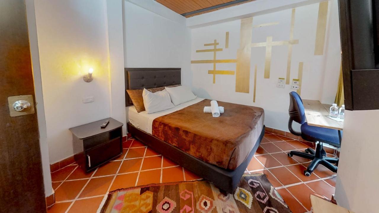 Casa Los Naranjos Hostal Hotel Medellín Kültér fotó