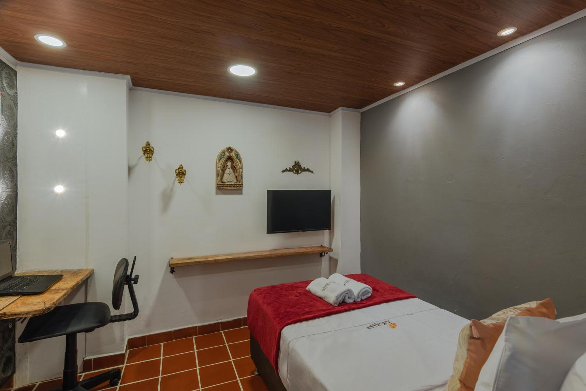 Casa Los Naranjos Hostal Hotel Medellín Kültér fotó